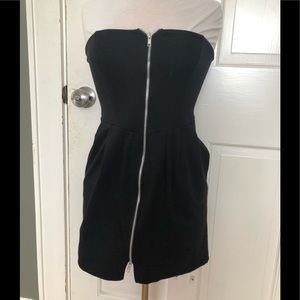 Little black jersey dress❤️